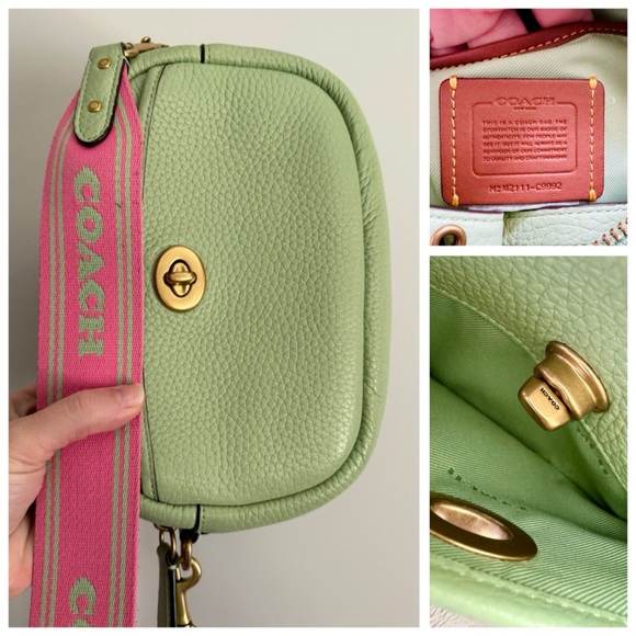 COACH Pistachio Green Leather Oval Camera Bag, Crossbody Guitar Strap (Pink) - Picture 5 of 17
